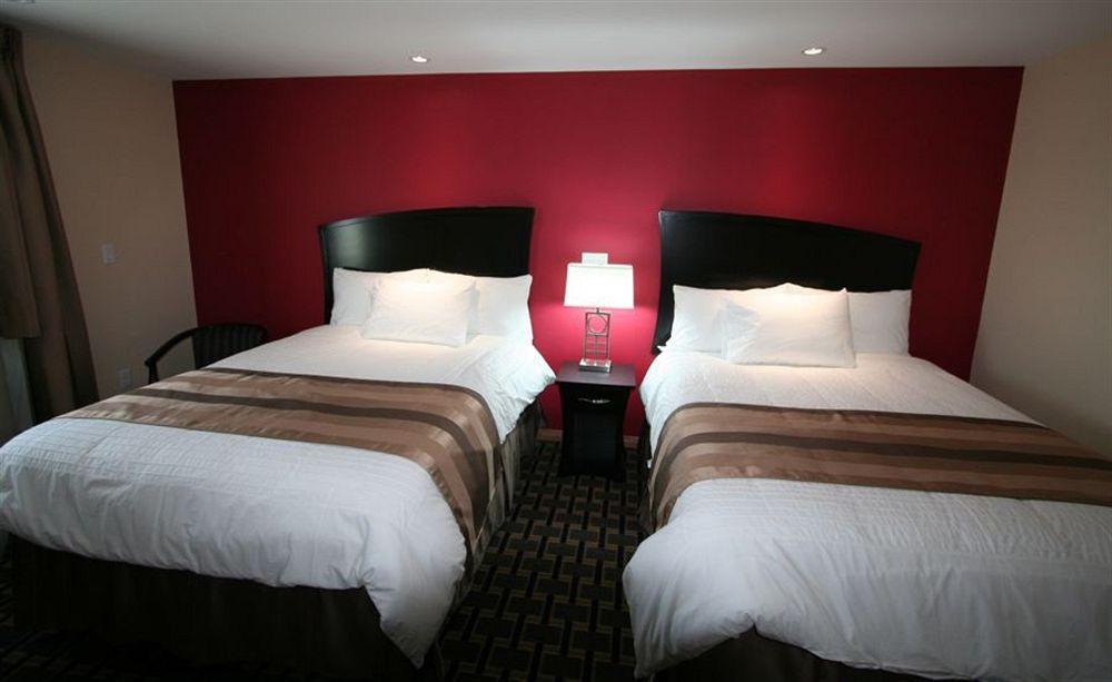 Masterson'S Motel Greater Napanee Esterno foto