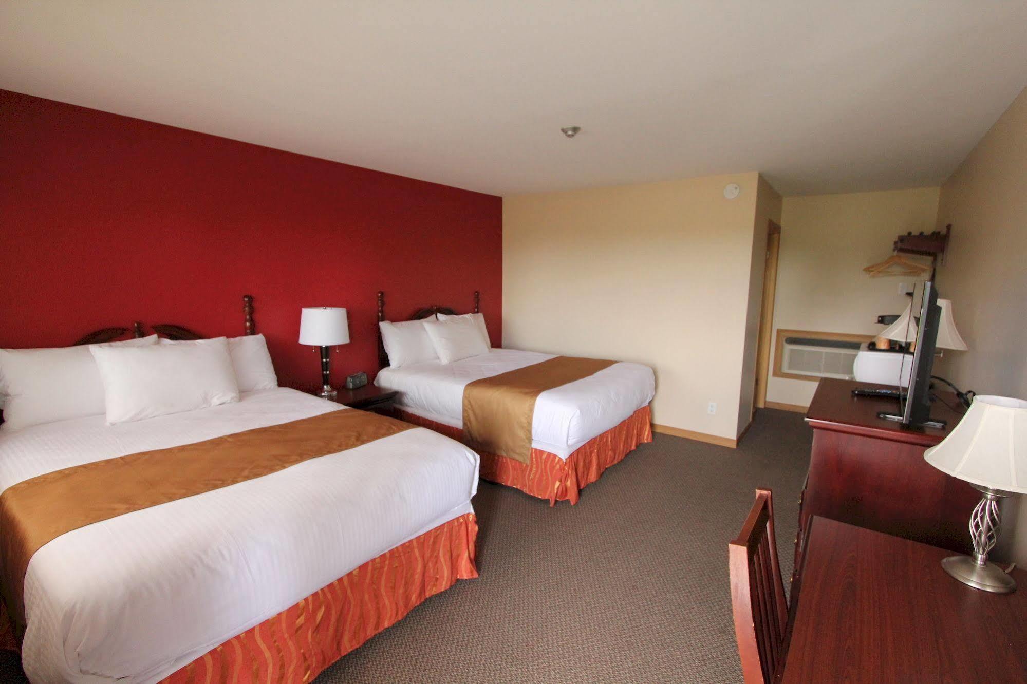 Masterson'S Motel Greater Napanee Esterno foto