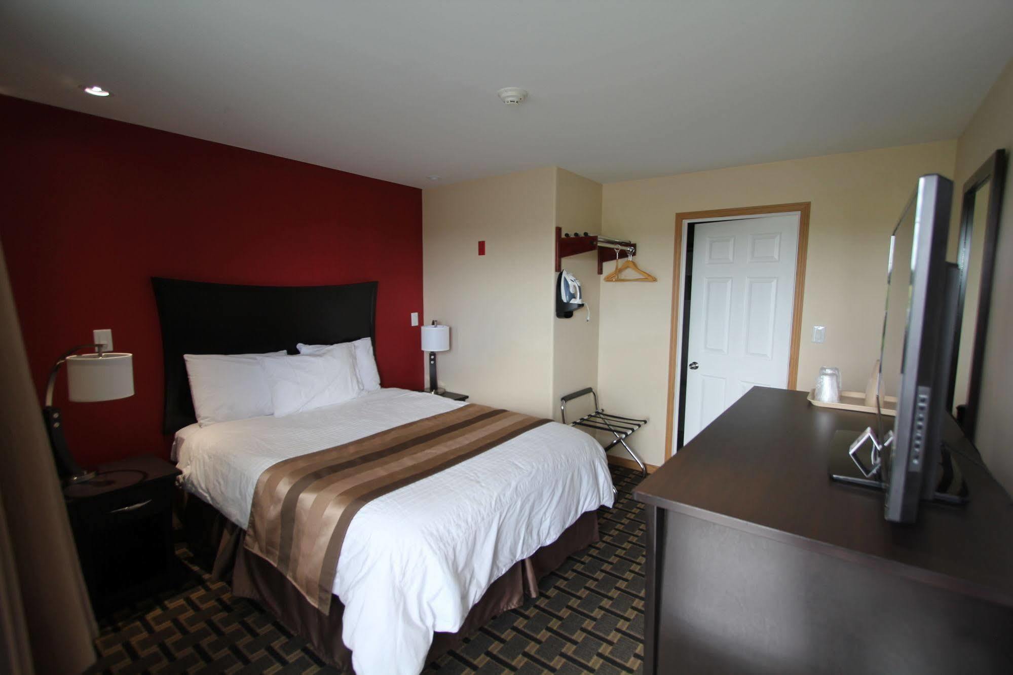 Masterson'S Motel Greater Napanee Esterno foto